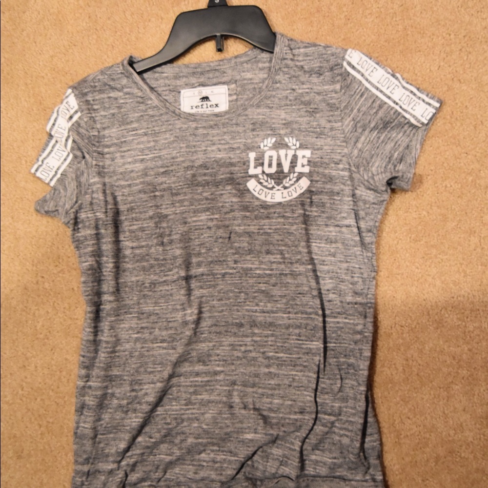 Love t-shirt